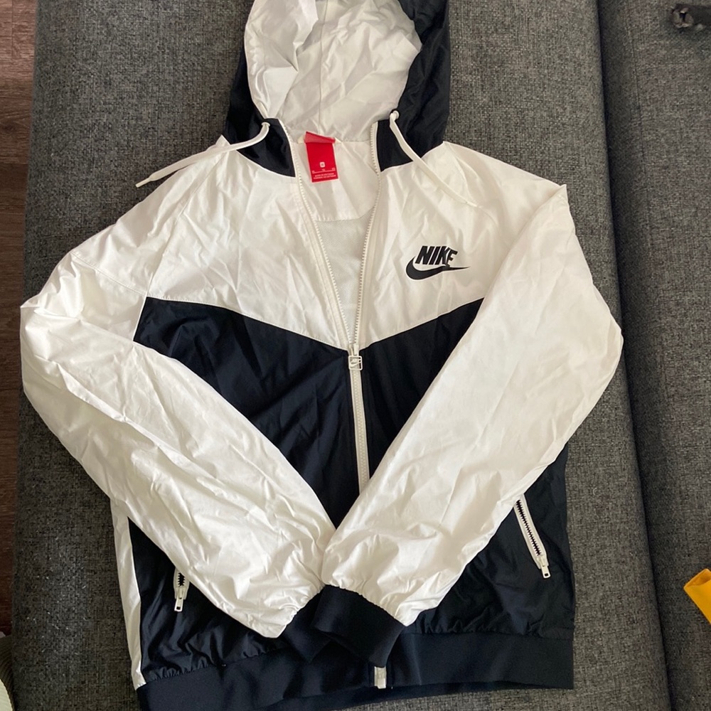 Nike windbreaker. Black and white, size XL.
